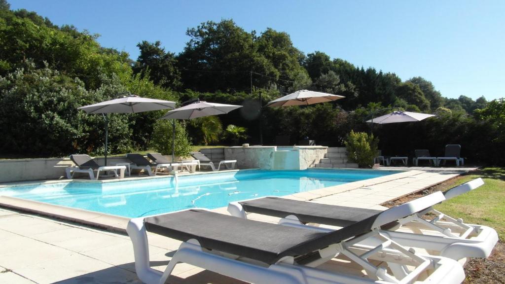 Chambres D'Hotes Domaine De Compostelle Casteide-Candau Zewnętrze zdjęcie