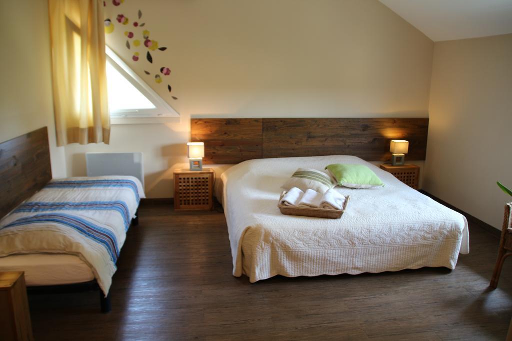 Chambres D'Hotes Domaine De Compostelle Casteide-Candau Zewnętrze zdjęcie