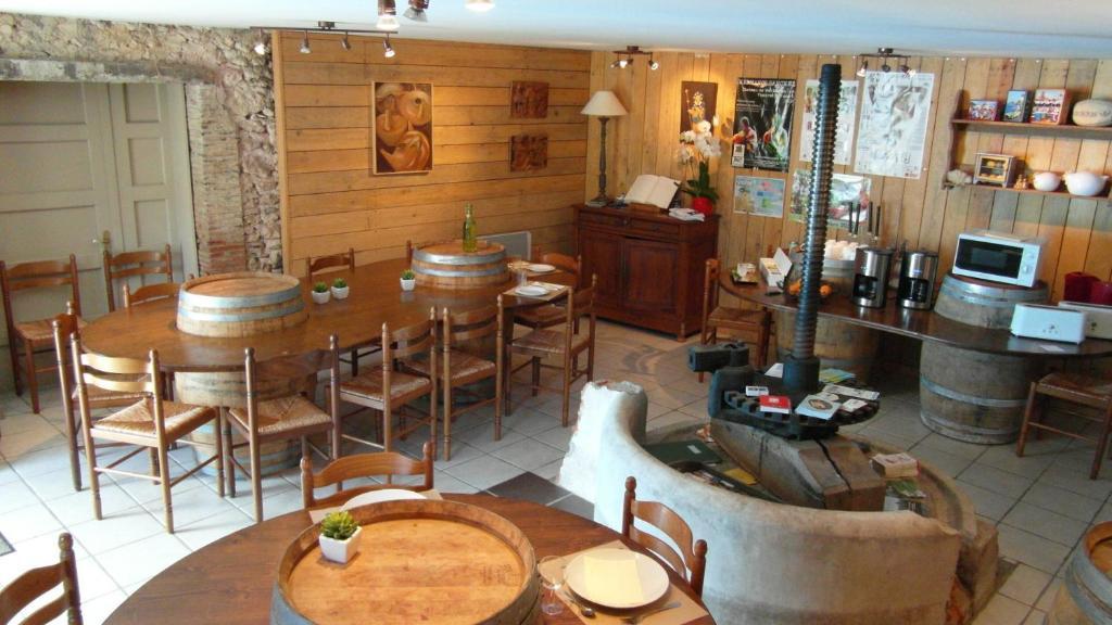 Chambres D'Hotes Domaine De Compostelle Casteide-Candau Zewnętrze zdjęcie